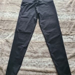 Black leggings